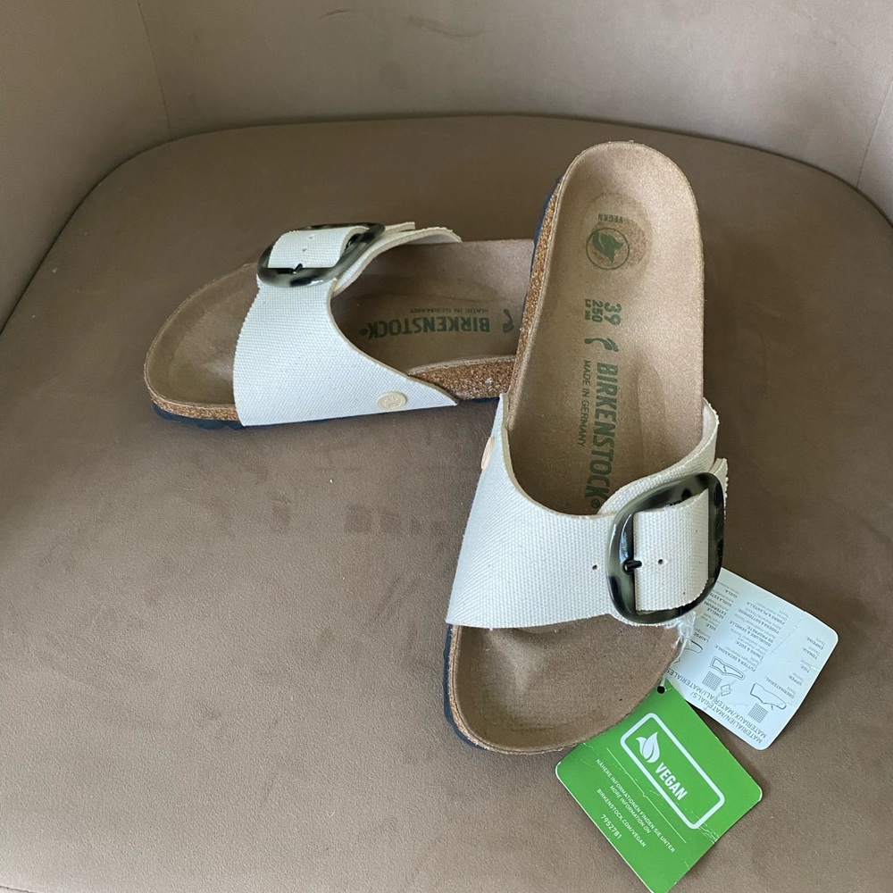 Birkenstock Cream Arizona Single-Band Sandals with Black Buckles